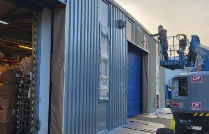Factory Cladding Spraying